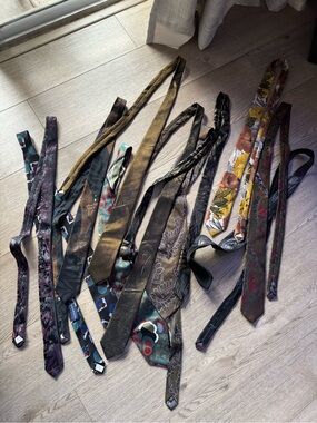 Mens tie lot of 10 ties bundle. Various brands.